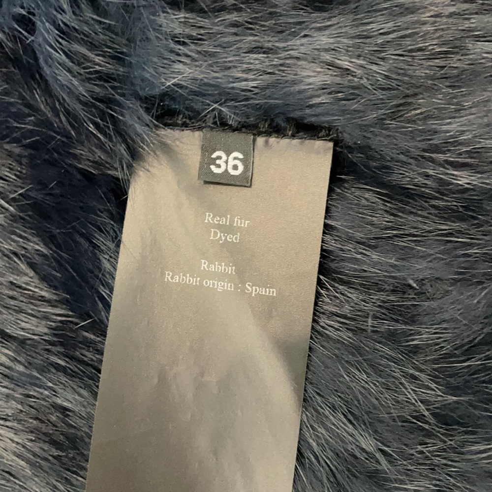 Yves Solomon navy rabbit fur vest size 6 - Picture 3 of 6